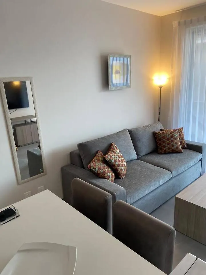 Private Rooftop, 1Br Ph, 2Ba, Sauna, Gym, Pool Playa del Carmen Apartment