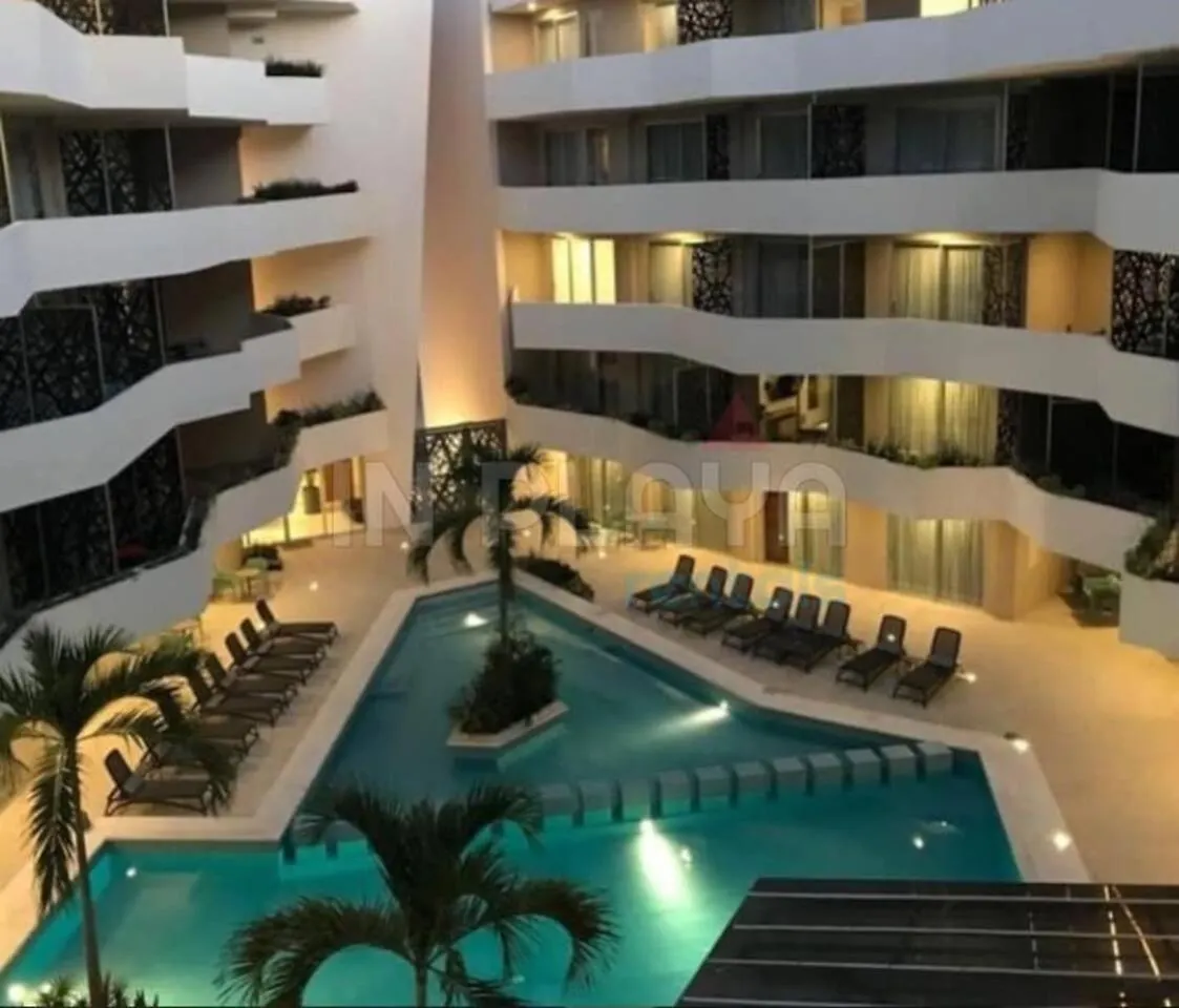 Private Rooftop, 1Br Ph, 2Ba, Sauna, Gym, Pool Playa del Carmen Apartment